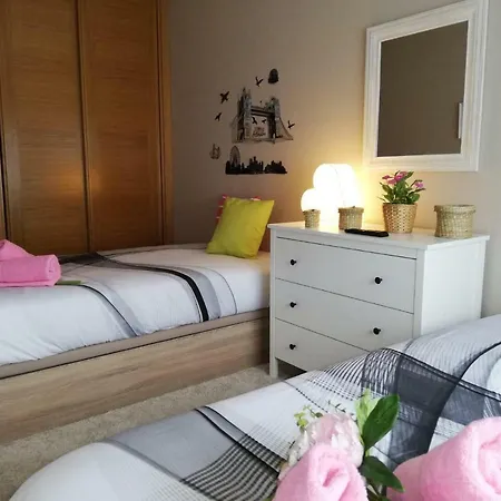 Ciudad Naranco Apartment